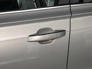 2018Ŀ 380TSI ̄հ {T