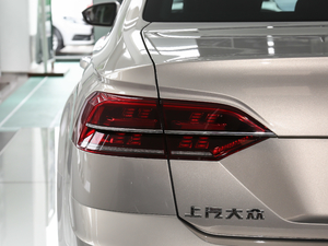 2018Ŀ 380TSI ̄հ ^