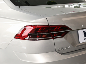 2018Ŀ 380TSI ̄հ ^