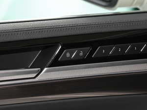 2018Ŀ 380TSI (q)̄(w) g