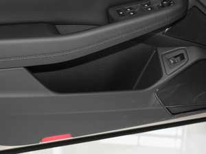 2018Ŀ 380TSI (q)̄(w) ǰTg