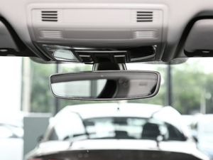 2018Ŀ 380TSI (q)̄(w) ܇(ni)ҕR