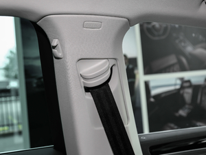 2018Ŀ 380TSI ̄հ g