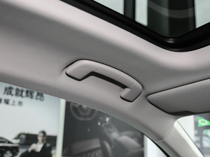 2018Ŀ 380TSI ̄հ g