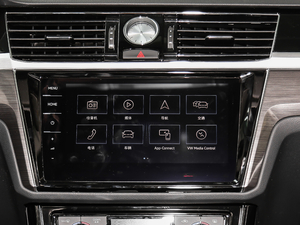 2018Ŀ 380TSI ̄հ {