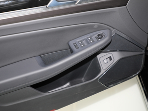 2018Ŀ 380TSI (q)Ş g