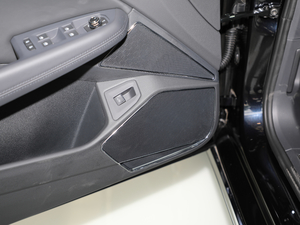 2018Ŀ 380TSI (q)Ş g