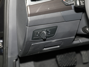 2018Ŀ 380TSI (q)Ş g