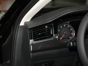 2018Ŀ 380TSI Ş п؅^