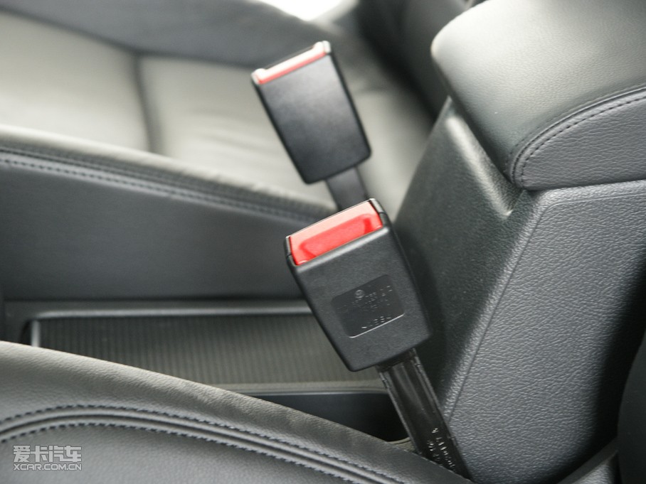 2010;^ 2.0TSI Ԅ(q)Ş(do)