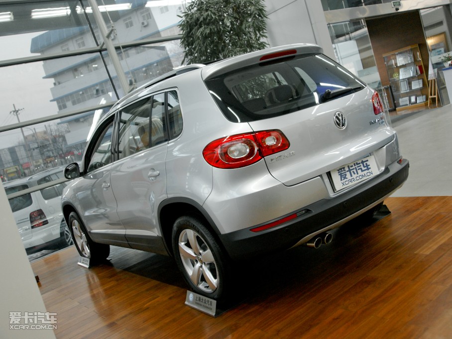 2010��;�^ 2.0TSI �Ԅ����ݼӢ��