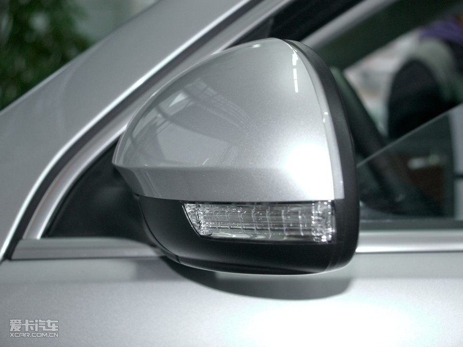 2010;^ 2.0TSI ԄݼӢ