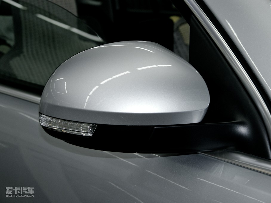 2010;^ 2.0TSI ԄݼӢ