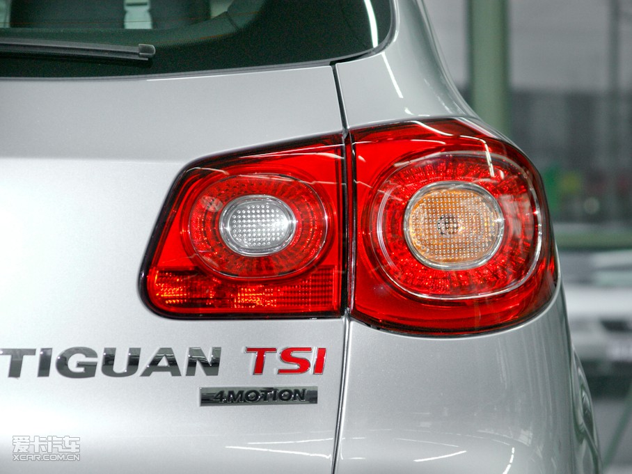 2010;^ 2.0TSI ԄݼӢ