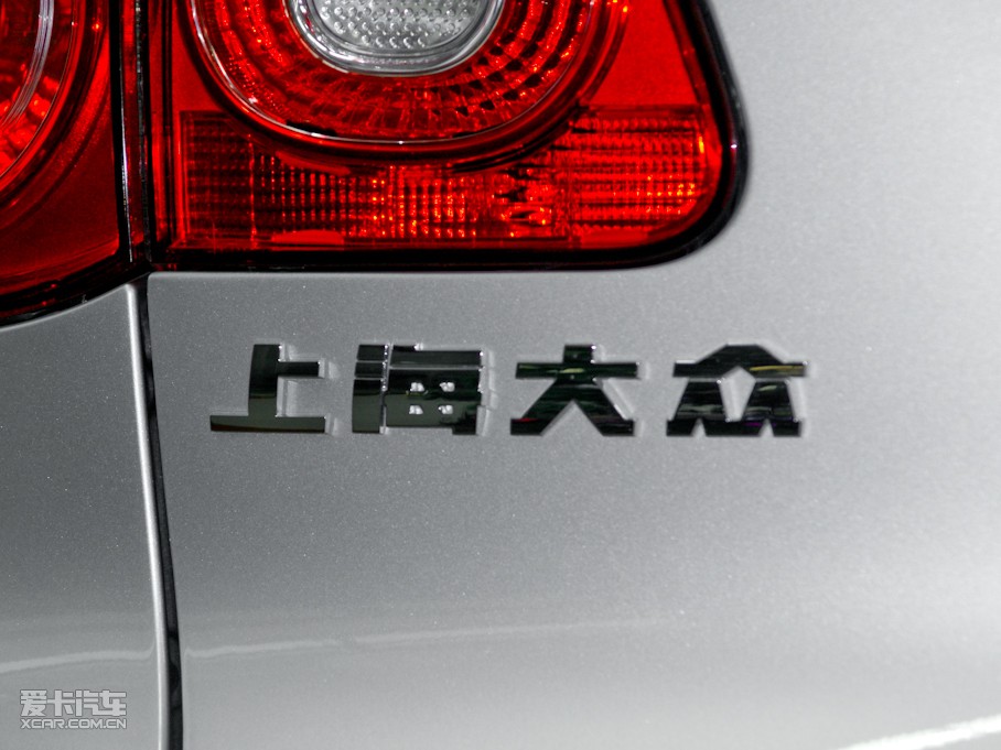 2010;^ 2.0TSI ԄݼӢ