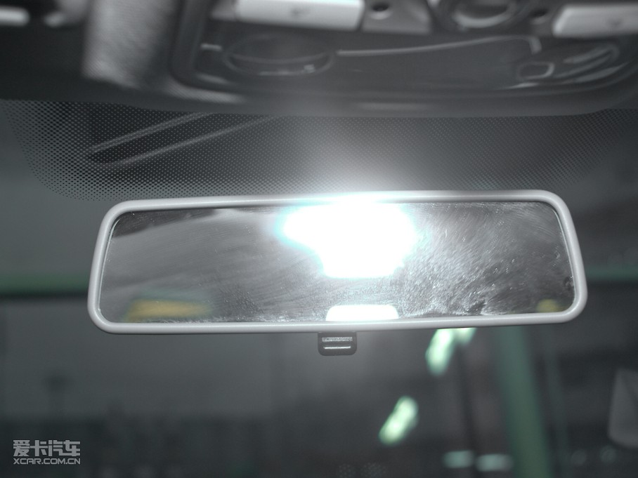 2010��;�^ 2.0TSI �Ԅ�(d��ng)���(q��)ݼӢ��