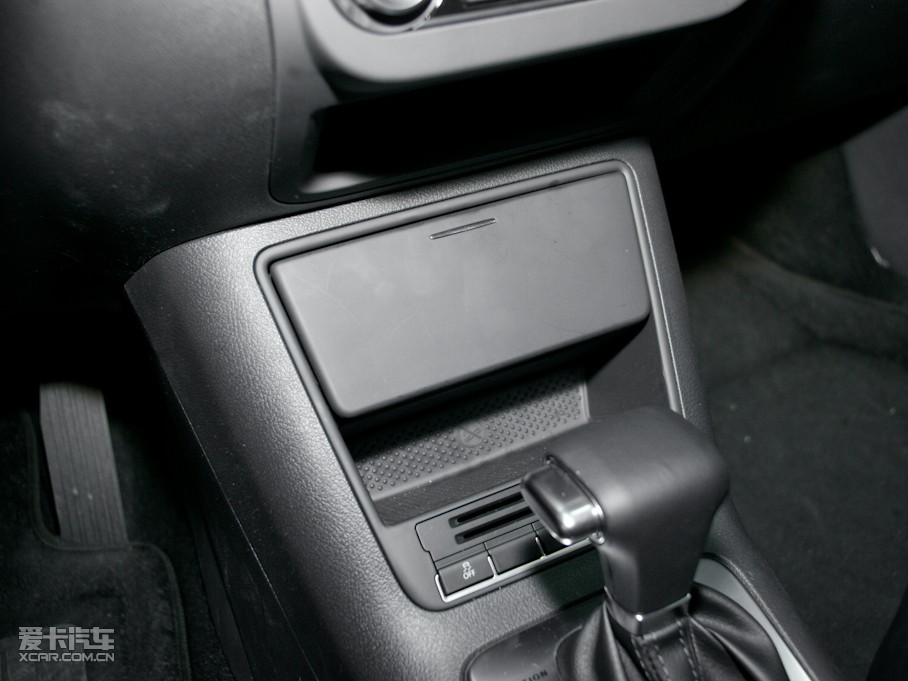 2010;^ 2.0TSI ԄݼӢ