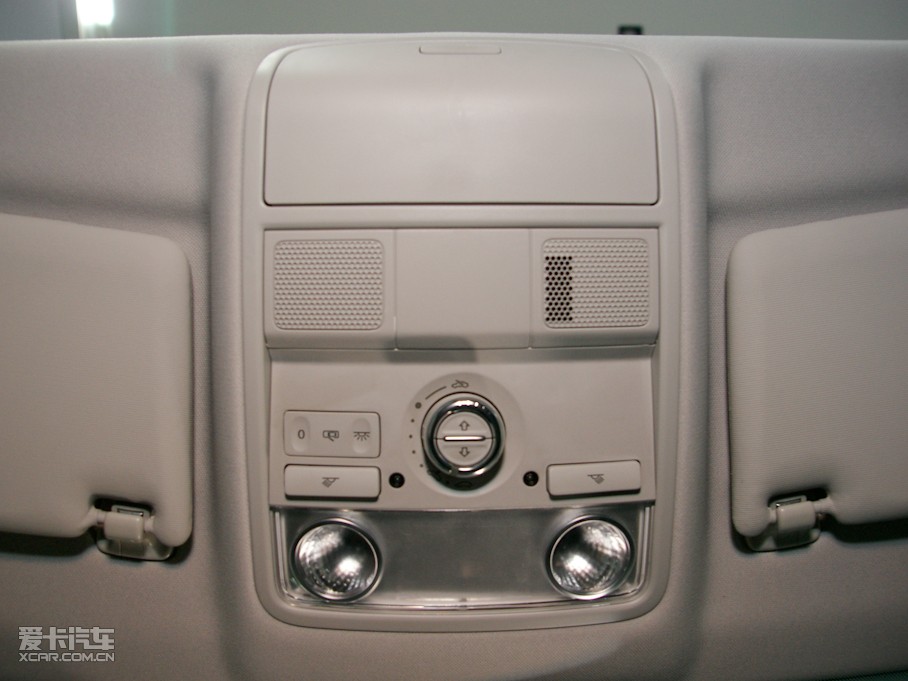 2010;^ 2.0TSI ԄݼӢ