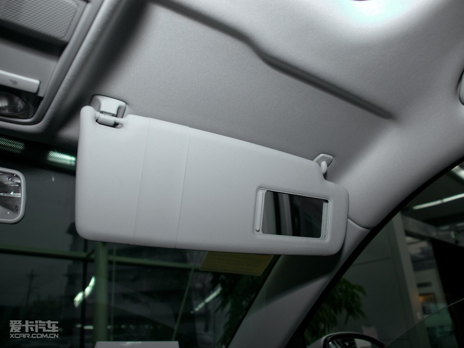 2010;^ 2.0TSI ԄݼӢ