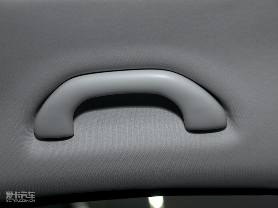 2010;^ 2.0TSI ԄݼӢ