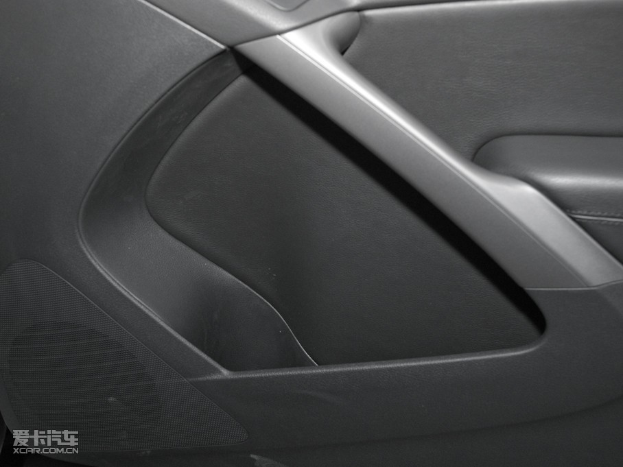 2010;^ 2.0TSI ԄݼӢ