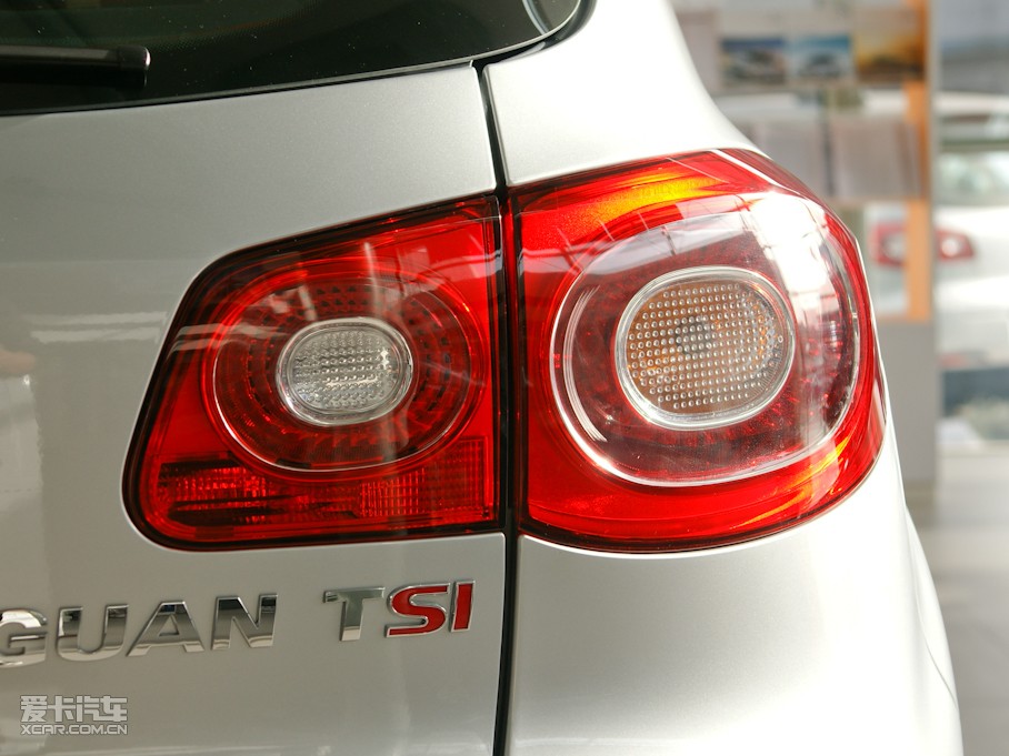 2010;^ 1.8TSI ԄӃLа