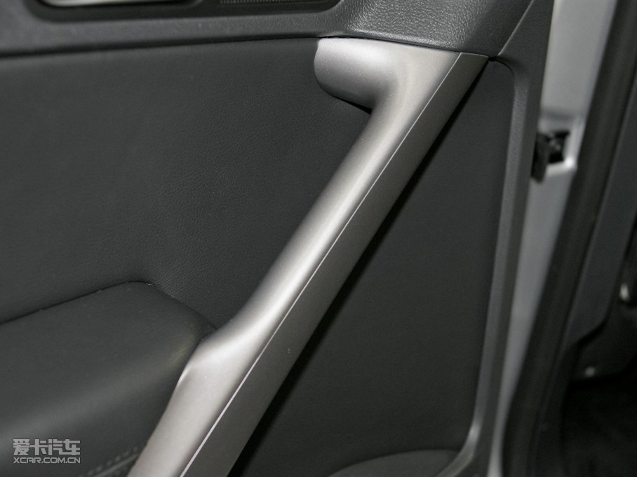 2010��;�^ 1.8TSI �ԄӃ���L�а�