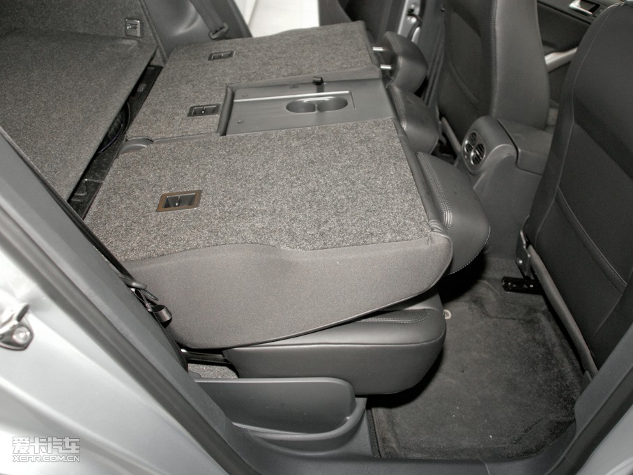 2010��;�^ 1.8TSI �ԄӃ���L�а�