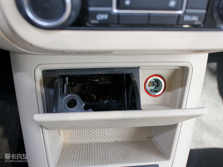 2010;^ 1.8TSI ԄݼӢ