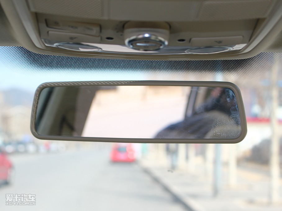 2010;^ 1.8TSI ԄݼӢ