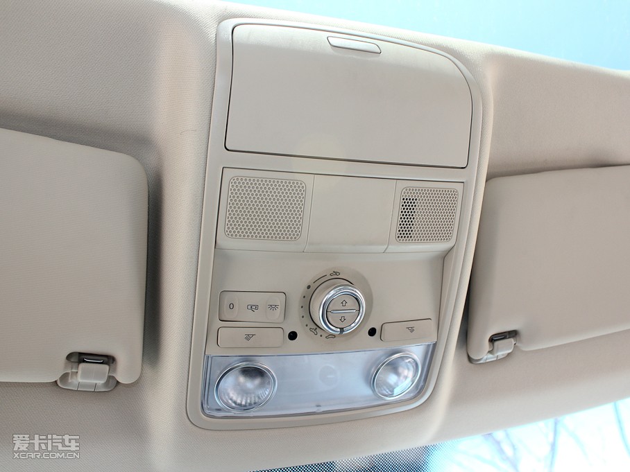 2010;^ 1.8TSI ԄݼӢ