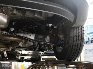 2010款1.8TSI 自动两驱都会版 细节外观
