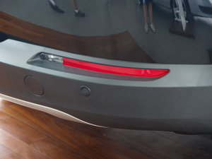2010款2.0TSI 自动四驱旗舰导航版 细节外观