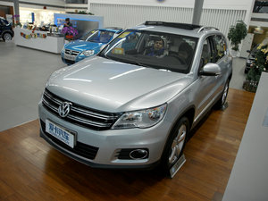 2010款2.0TSI 自动四驱菁英版 整体外观
