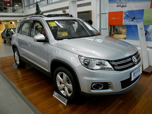 2010款2.0TSI 自动四驱菁英版 整体外观