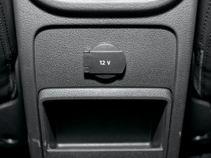 2010款2.0TSI 自动四驱菁英版 空间座椅