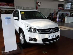 2010款2.0TSI 自动四驱旗舰版 整体外观