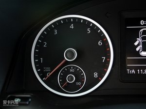 2010款2.0TSI 自动四驱旗舰版 中控区