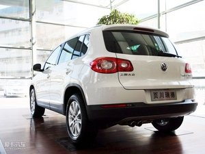 2010款2.0TSI 自动四驱旗舰版 整体外观