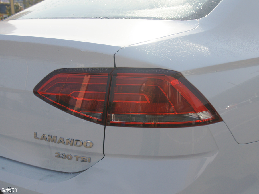 2018 230TSI DSGL(fng)а