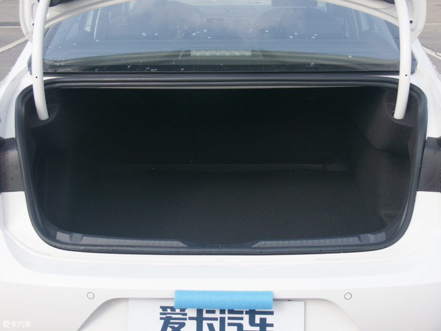 2018 230TSI DSGL(fng)а