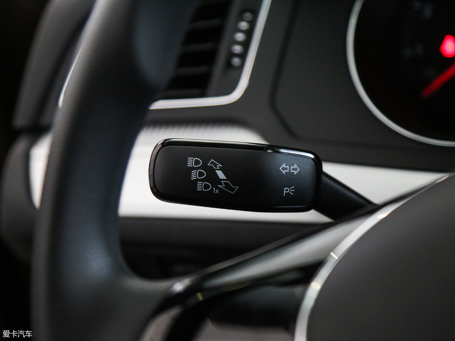 2018 230TSI DSGL(fng)а