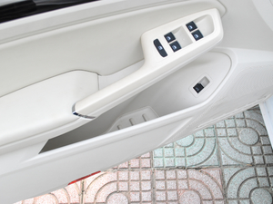 2018280TSI DSGA ǰTg