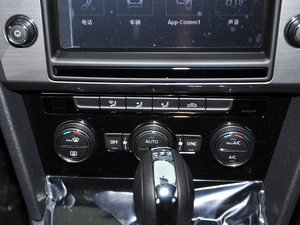 2018280TSI DSGm {(dio){(dio)(ji)