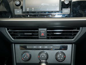 2018280TSI DSGm (gu)V {(dio)L(fng)