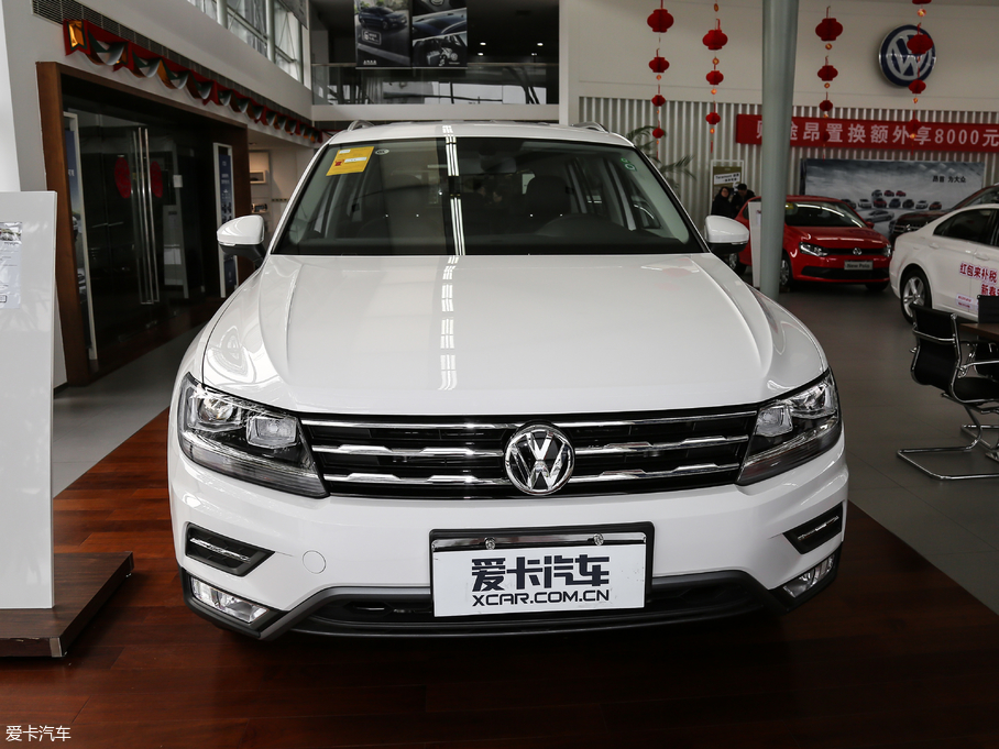 2018;^L 330TSI (q)m