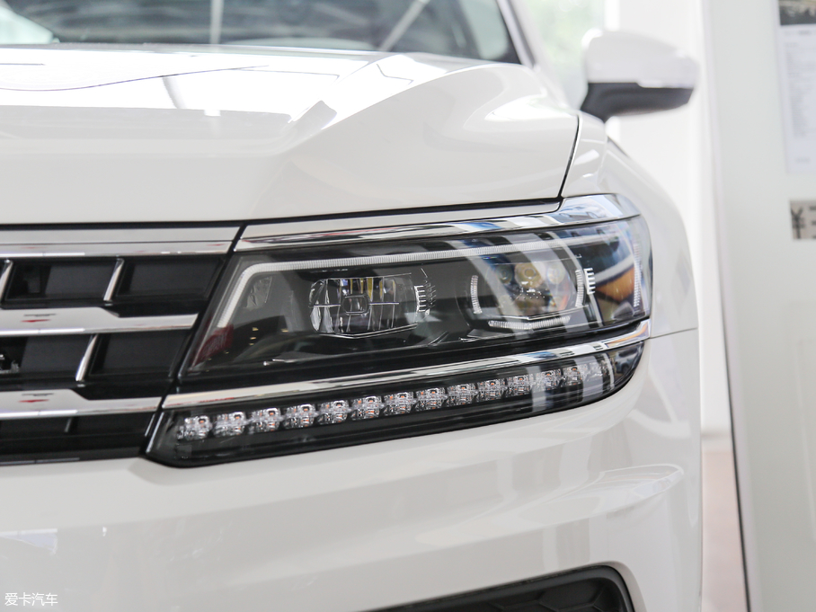 2018;^L 380TSI (q)Ş