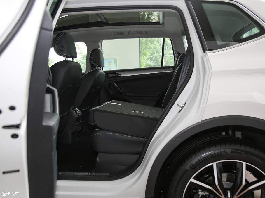 2018��;�^L 380TSI ���(q��)��Ş��