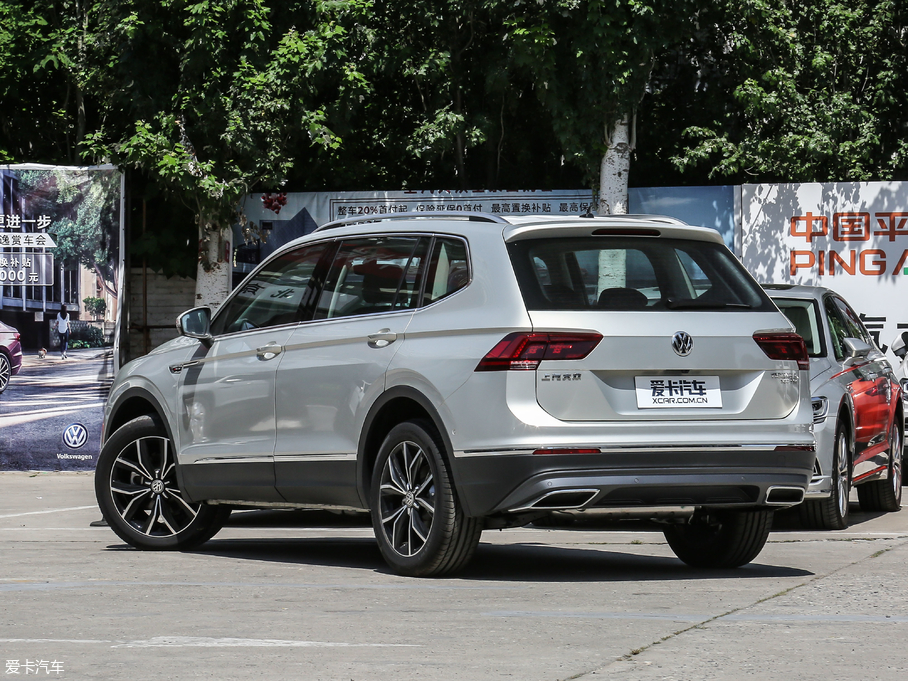 2018;^L Ŀ 380TSI Ş