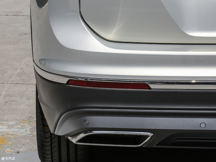 2018;^L Ŀ 380TSI Ş